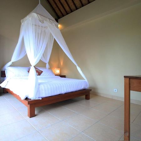 Tanggal Merah Guest House Ubud Exterior foto